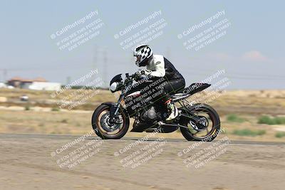 media/Sep-01-2025-Lets Ride (Mon) [[4370d11284]]/B Group/1220pm (Wheelie Bump)/
